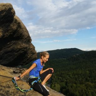 na ferratě Zadrátovaná jeptiška, kterou máme hned na hranicemi v Jonsdorfu