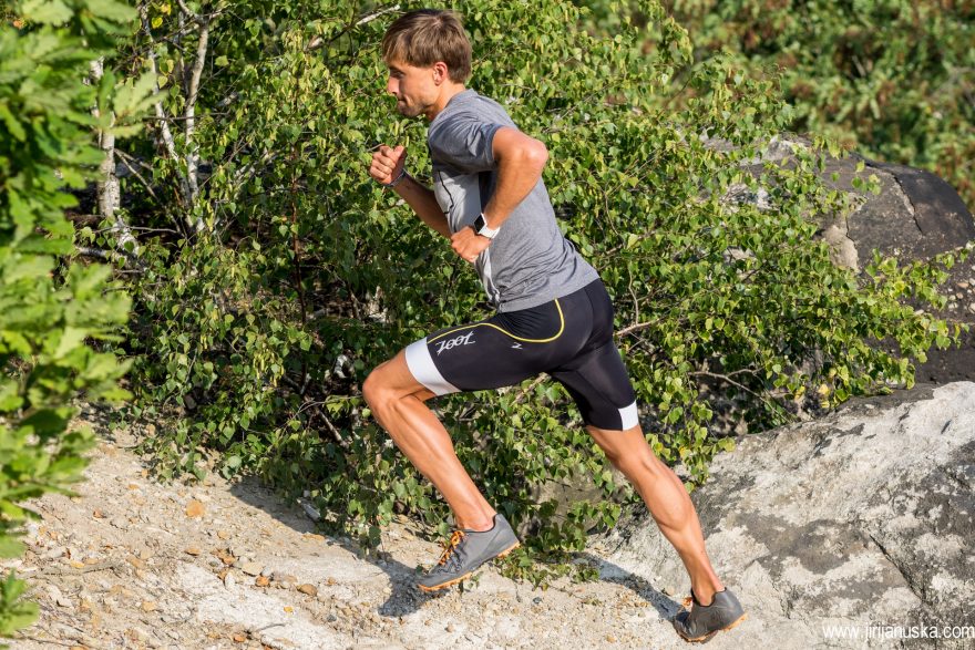 Jeho hlavní disciplínou je terénní triatlon