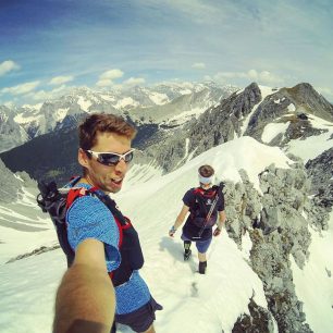 1. den okolí Seegrubenspitze a poslední zbytky sněhu