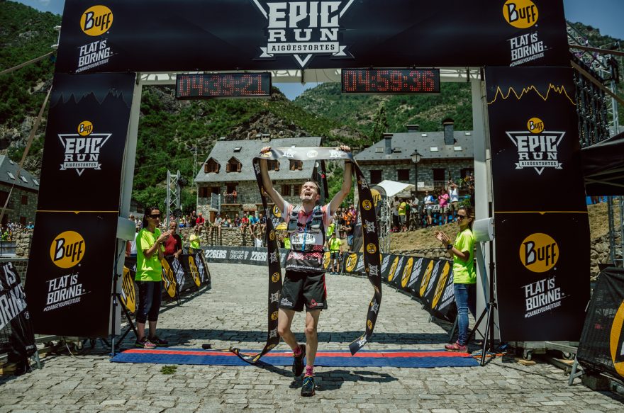 Vicente Redondo lonský vítěz na trase 42 km (foto: buffepictrail.com)