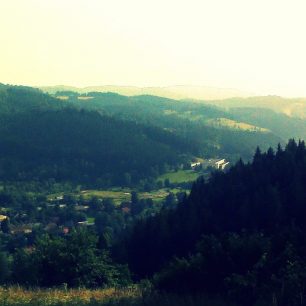 Valašsko: běžecká trasa údolím potoka Raťkov