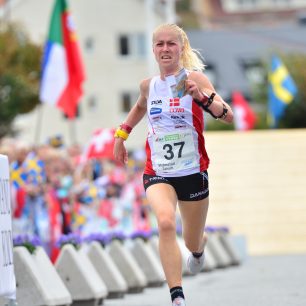 Sprint ženy - Maja Alm