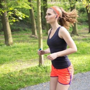 Pokud se žena při běhu cítí hezky a dobře, může to ovlivnit její výkon