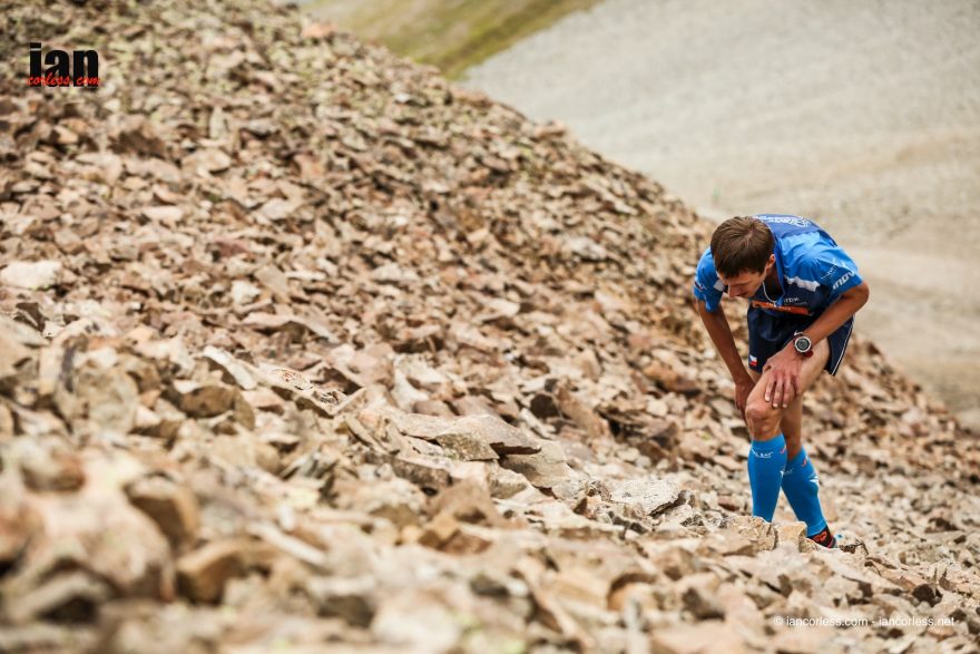 Speed hiking v podání Ondry Fejfara na Vrtikálním kilometru