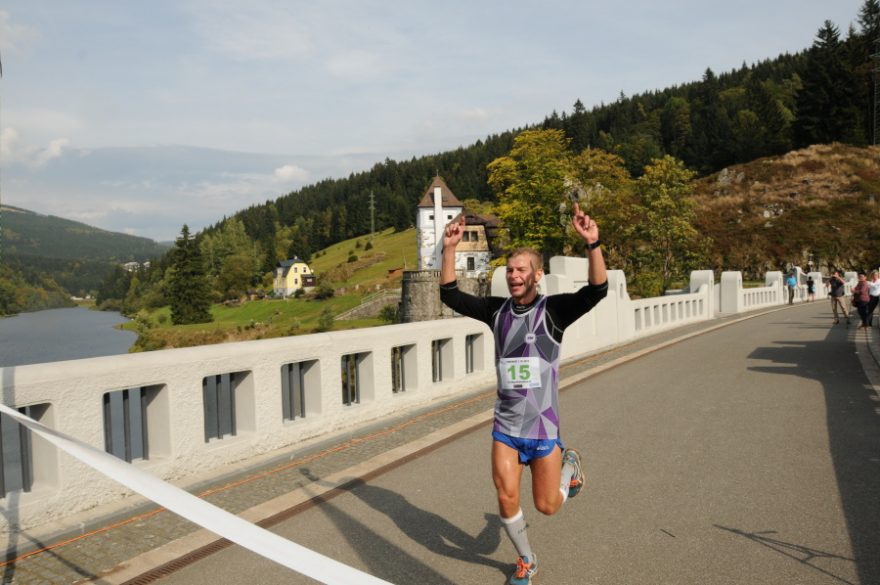 Vítěz půlmaratonu Jan Ježek