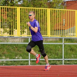 Donutit se sám běhat například intervaly, je někdy hodně těžké