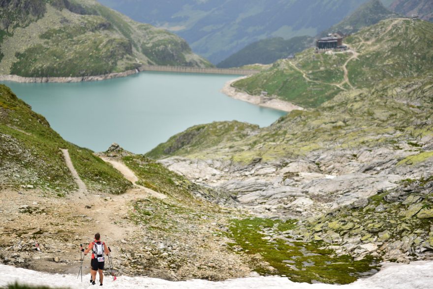 Trať vám nabídne nádherné výhledy na rakouská modrá jezera