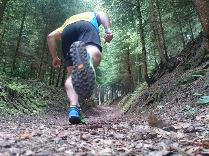 DYNAFIT ALPINE PRO M Testování na různých druzích povrchů.
