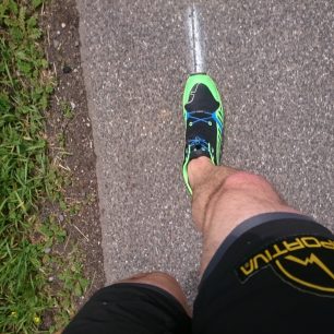 DYNAFIT ALPINE PRO M Testování na různých druzích povrchů včetně silnice.