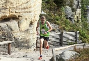 Běh Teplickými skalami 2017 ovládli Dominik Sádlo a Marie Havlová