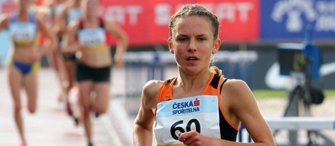 RADKA HANZLOVÁ - studentka sociologie se specializací na silnice a 2. Češka v cíli Ústeckého půlmaratonu