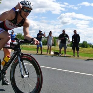 Z běžce triatletem s Petrem Vabrouškem - fáze cyklistika