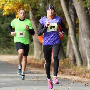 Můj první půlmaraton - krásná trasa, téměř celá lesem v Hradci Králové (2015)