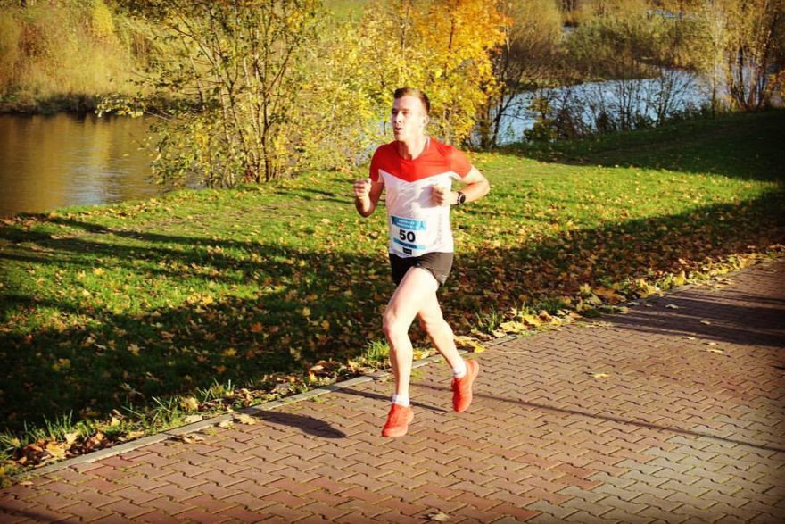 Mára se sportu věnuje od dětství