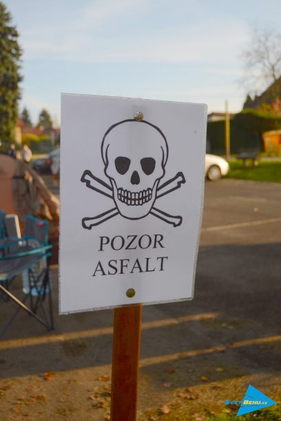 Pozor, asfalt!