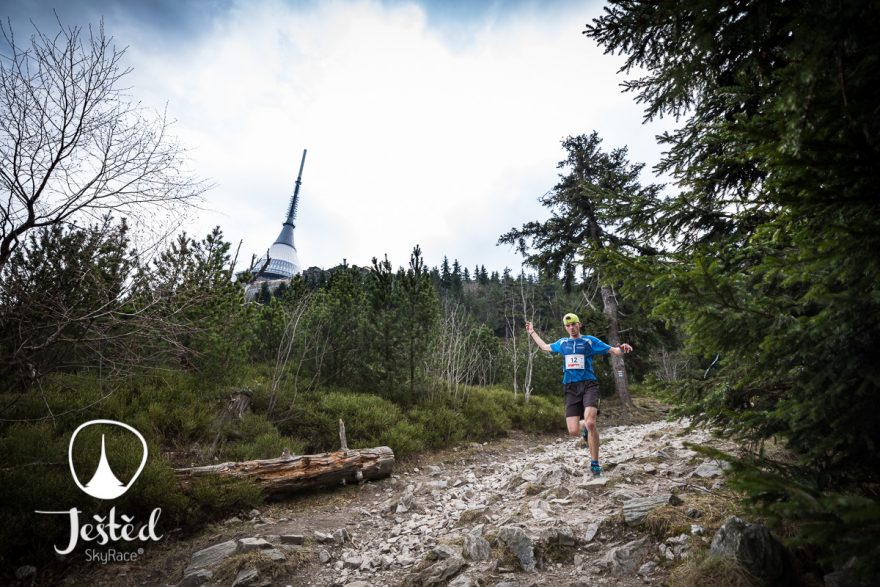seběh z Ještědu na 18km