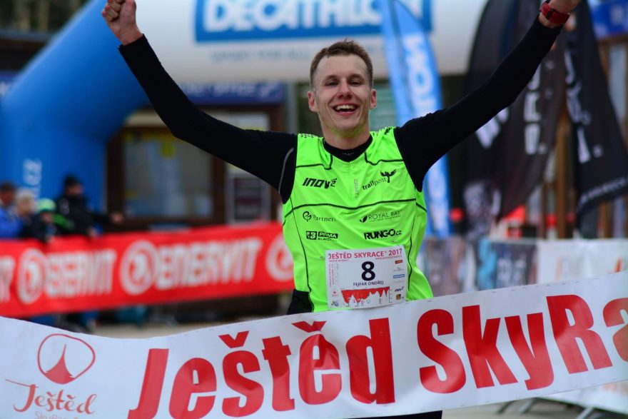 Vítěz Ještěd SkyRace® 2017 Onřej Fejfar