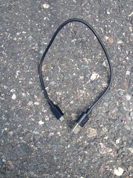 Konektor USB