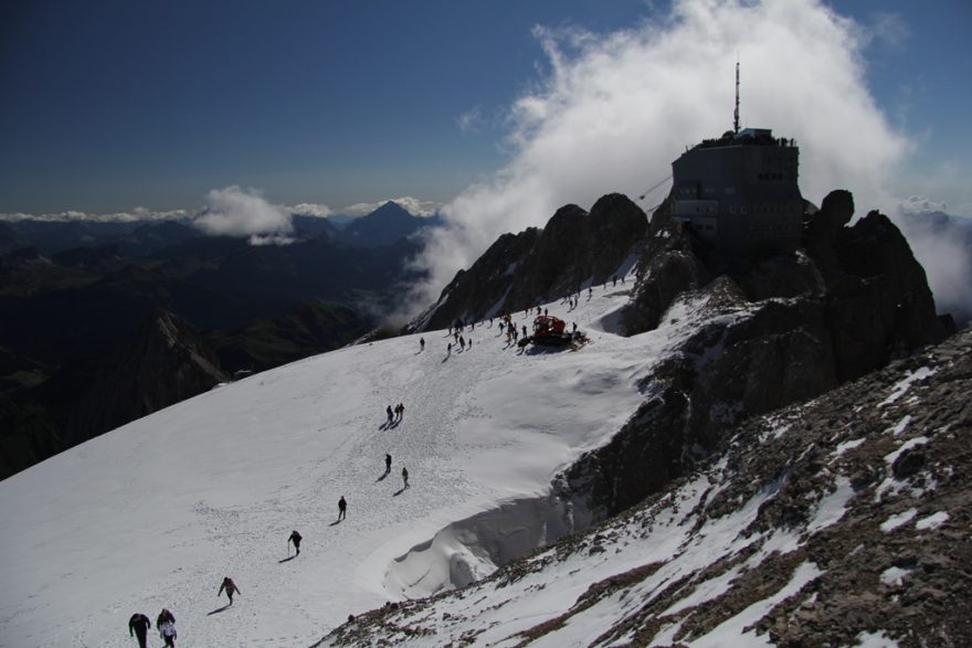 Marmolada Super Vertical – troufnete si na náročný závod až k „střeše“ Dolomit?