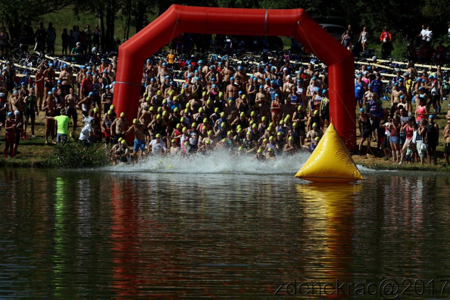 Start plavecké části