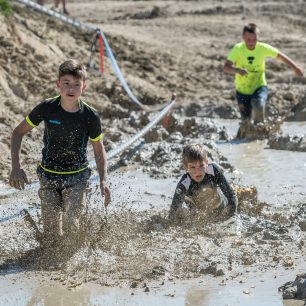 Malí, ale bojovní gladiátoři! - Do GLADIATOR RACE se mohou zapojit i děti