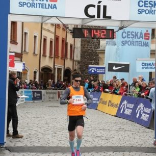 Osobák na půlmaratonu z Pardubic. Pořád věřím, že mám na lepší, podobně jako u maratonu.