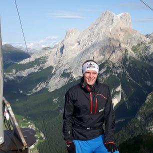 Crepa Neigra - cíl Vertical kilometer, který Robert neběžel