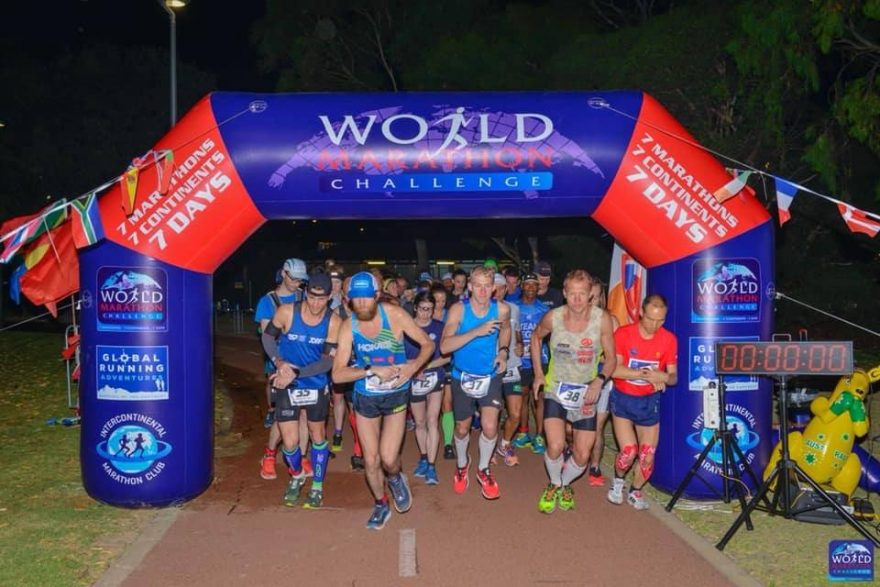 7 (půl)maratonů za 7 dnů: World Marathon Challenge letos s účastí Petra i Filipa Vabroušků