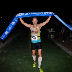 Vabroušek po 3. etapě drží 2. pozici, World Marathon Challenge se přehoupla do druhé půlky