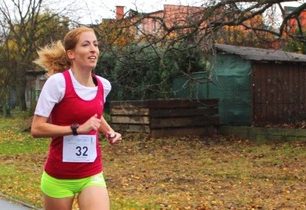 ZUZKA RUSÍNOVÁ – Ústecká běžkyně, co se nebojí pořádného tréninku