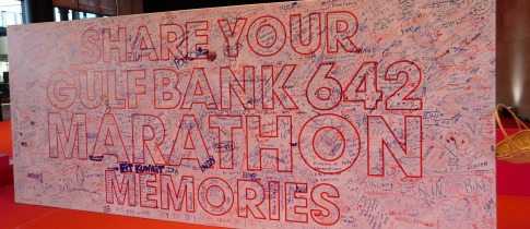 Gulf Bank 642 půlmaraton: kulturně-závodní vložka při autostopu Kuvajtem