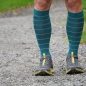 CEP Reflective Compression – reflexní podkolenky s decentním designem