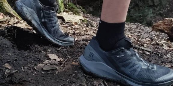 Recenze: Salomon Sense Ride 4 &#8211; zase o kousek vymakanější