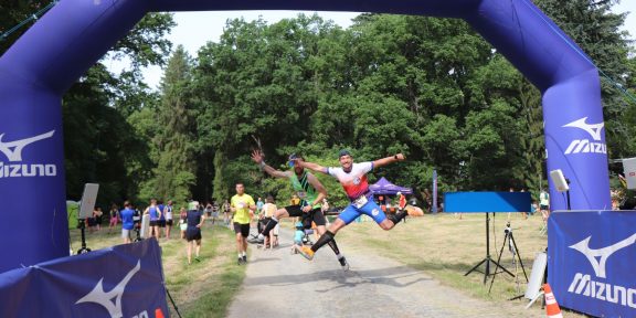 Seriál Mizuno Prague Park Race má za sebou první závod v Průhonickém parku