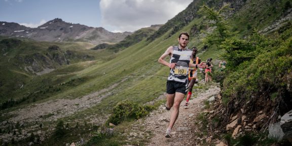 Světový seriál GOLDEN TRAIL oznamuje kalendář závodů na rok 2022