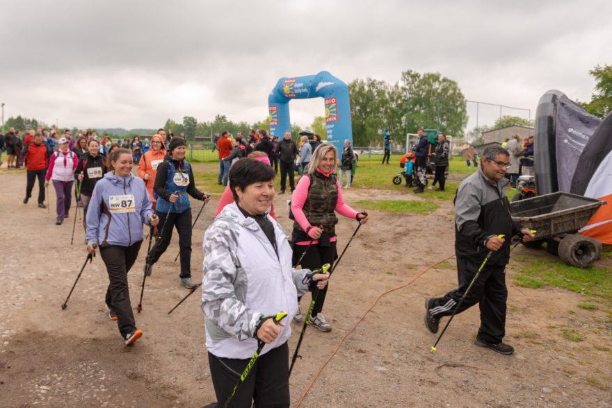 Řada účastníků preferuje nordic walking trasu