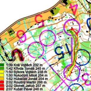 Následující tři postupy vyžadovaly od závodníků velice precizní orientaci, kontroly byly blízko u sebe, a navíc poměrně schované. Trojice Roudný – Glonek – Kubát chybovala už na 4. kontrolu. Na šestou kontrolu ztratil téměř půl minuty Vojtěch Král a propadl se z průběžného třetího místa na páté.