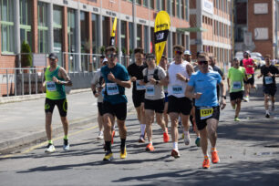 Festivalový půlmaraton ve Zlíně přivítal rekordní množství běžců. Vítězi jsou Kennedy Kipkemoi Rono a Chelangat Sang z Keni