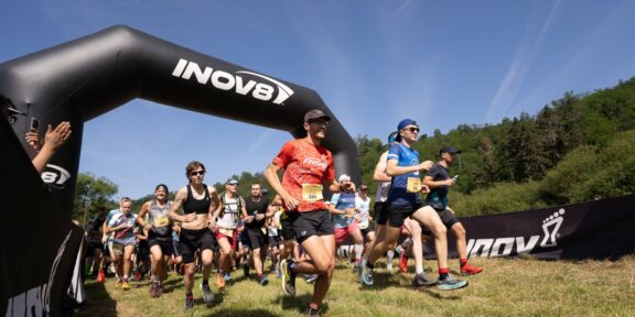 Inov8 Kros Sázava 2025 &#8211; FOTOGRAFIE ZE ZÁVODU!