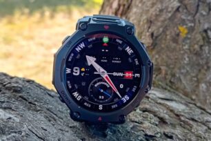 Recenze: AMAZFIT T-REX 3 PRO – obří displej, spousta funkcí a parádní cenovka