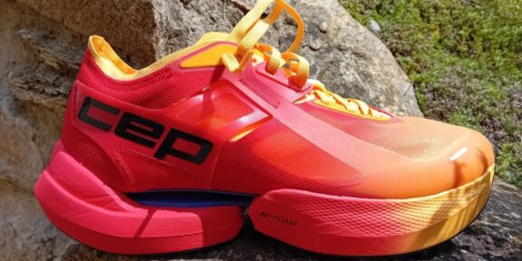 Recenze: CEP OMNISPEED BOWTECH – působivý debut s řadou nevšedních prvků