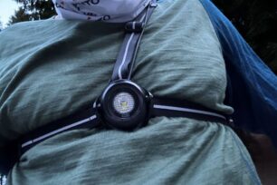 Recenze: Běžecká svítilna Run Light 250 – dejte o sobě vědět