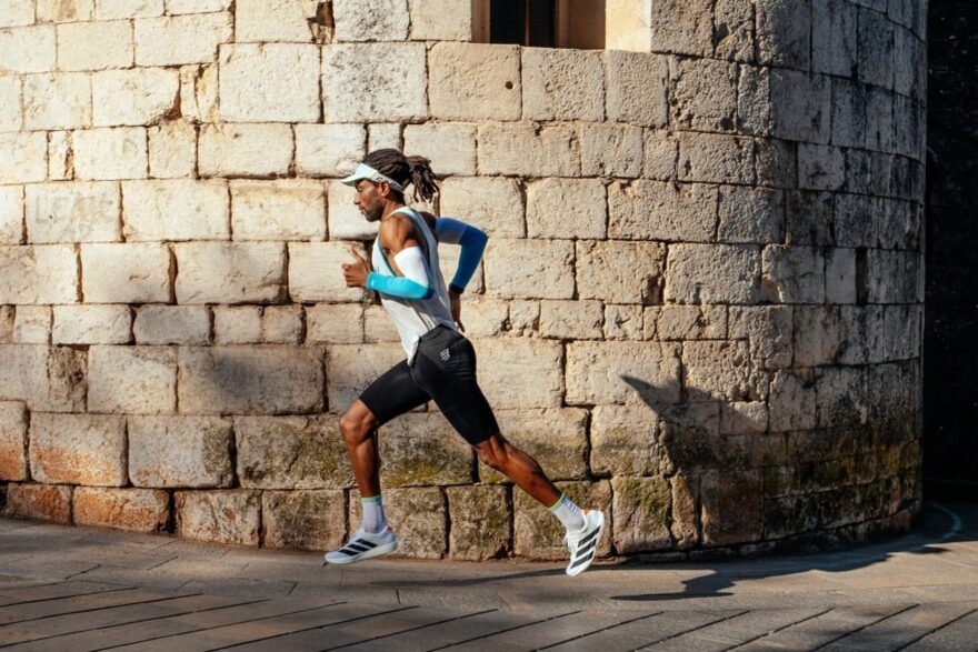 Základním pilířem běžecké části jsou přepracované šortky Under Control Short