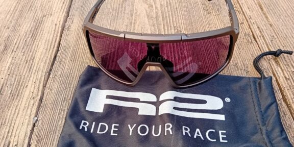 Recenze: R2 REVEL AT027I – přizpůsobivé, odolné a rychle reagující