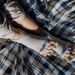 Jednou z možností, jak podpořit regeneraci, je i nošení Adjustačních ponožek®