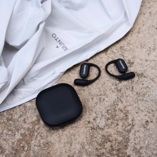Sluchátka Suunto Spark přinášejí technologii přenosu zvuku vzduchem do produktové řady Suunto