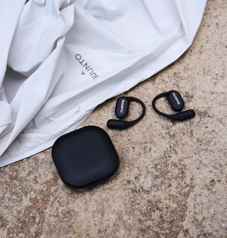 Sluchátka Suunto Spark přinášejí technologii přenosu zvuku vzduchem do produktové řady Suunto