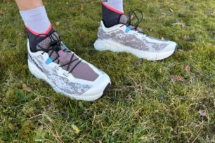 Recenze: Salomon Aero Glide 4 GRVL – pokud nevíte, kam vás běh zavede