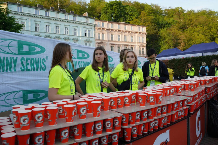 Hledáme dobrovolníky. Přidej se k naší RunCzech family a buď součástí nejprestižnějších běžeckých akcí v Česku!