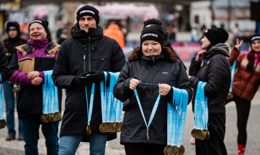 Hledáme dobrovolníky. Přidej se k naší RunCzech family a buď součástí nejprestižnějších běžeckých akcí v Česku!